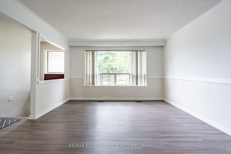 111 Westhumber Blvd  Toronto, M9W 3M9 | Image 4