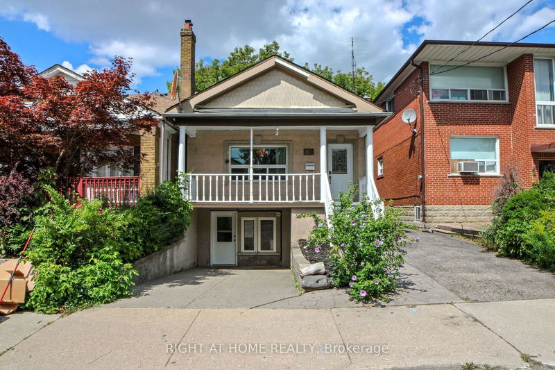 92 Livingstone Ave, Toronto, Ontario (MLS W9344047)