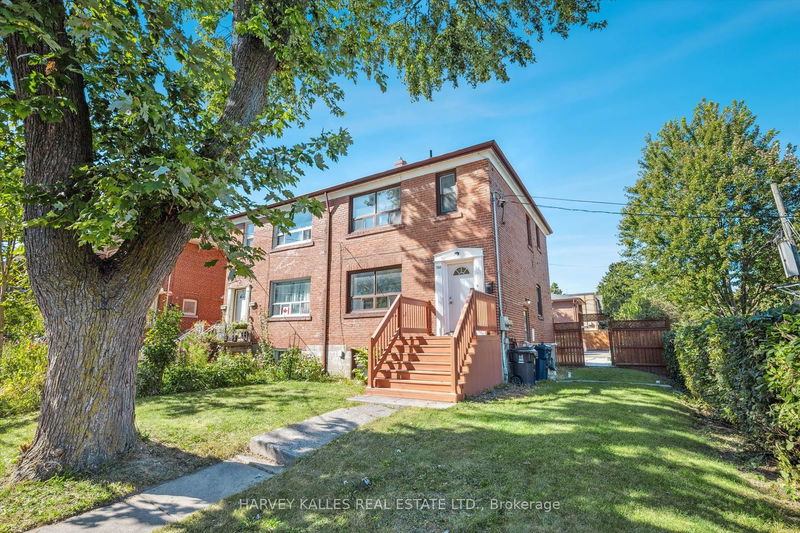 102 Stanley Ave, Toronto, Ontario (MLS W9344144)