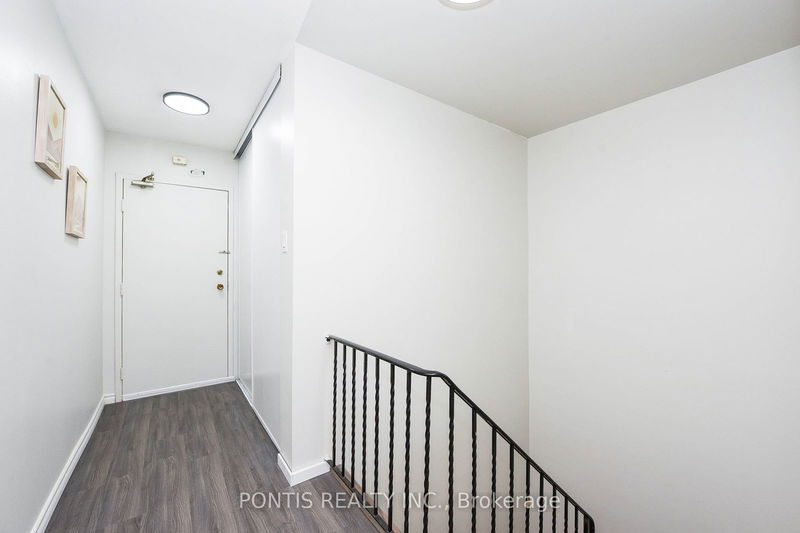  214 - 2001 Bonnymede Dr  Mississauga, L5J 4H8 | Image 12