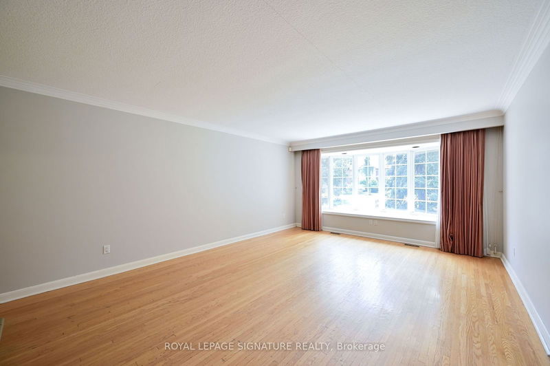 1441 Clarkson Rd N Mississauga, L5J 2W7 | Image 3