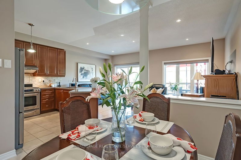 2433 Presquile Dr  Oakville, L6H 0B8 | Image 14