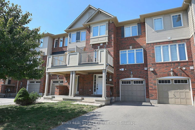 home for sale on 437 Dalhousie Gate