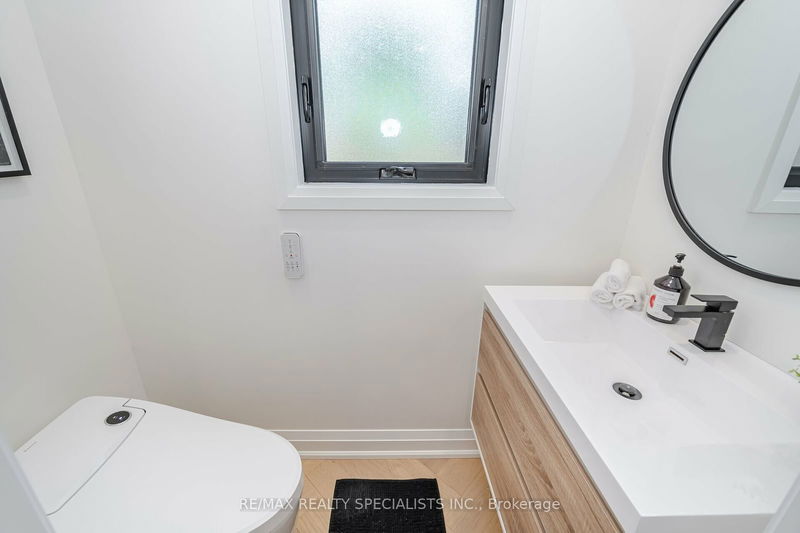 245 Mill Rd  Toronto, M9C 1Y3 | Image 14