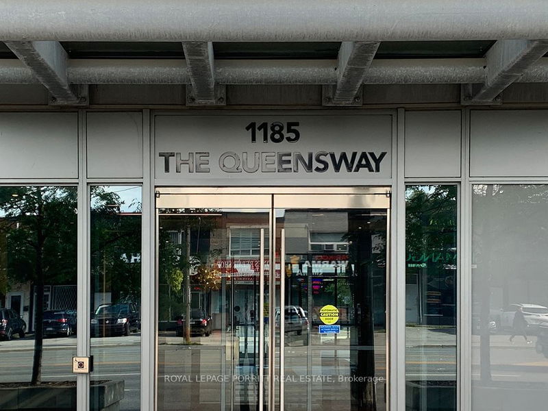 home for lease on 915-1185 The Queensway Way
