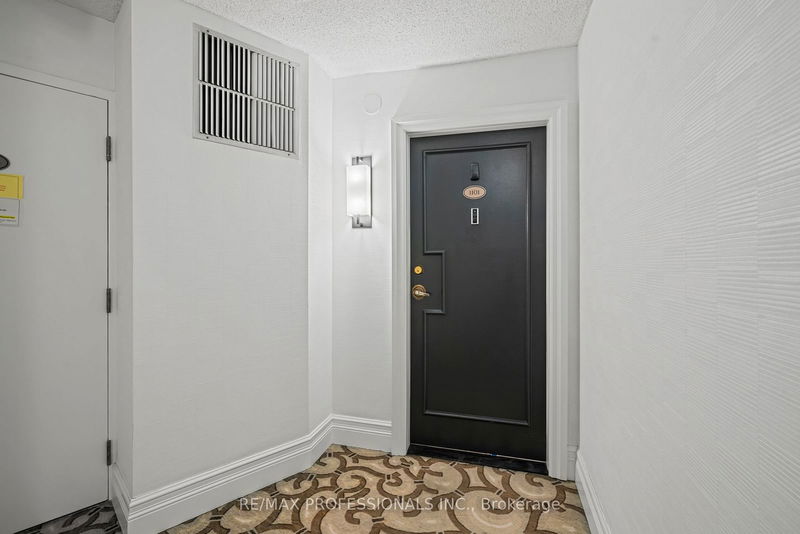  1101 - 2010 Islington Ave  Toronto, M9P 3S8 | Image 3