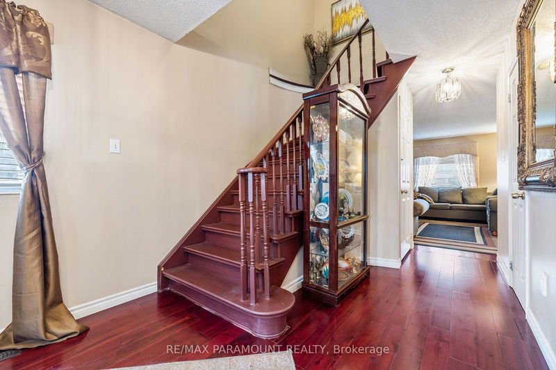 464 Hansen Rd N Brampton, L6V 3P8 | Image 5