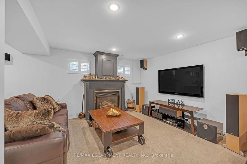 2482 Waterford St  Oakville, L6L 5E6 | Image 27