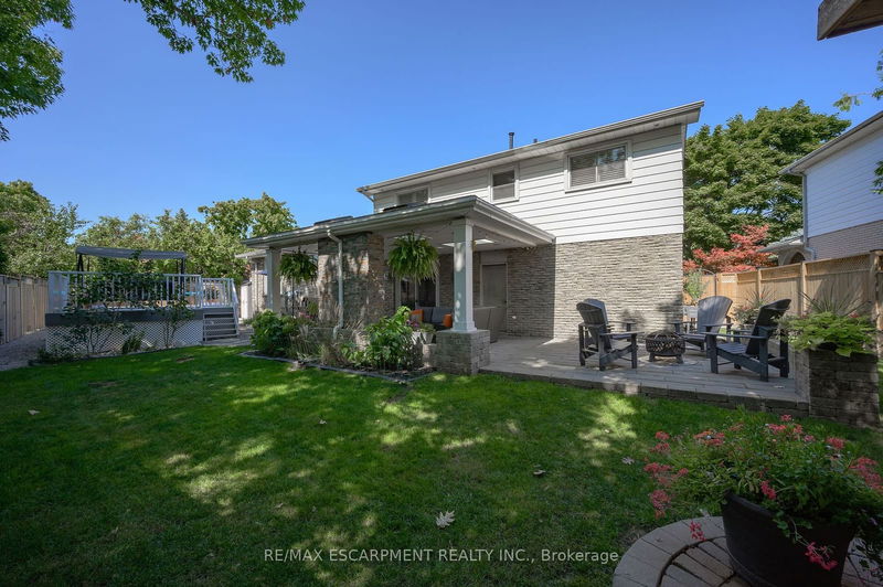 2482 Waterford St  Oakville, L6L 5E6 | Image 31