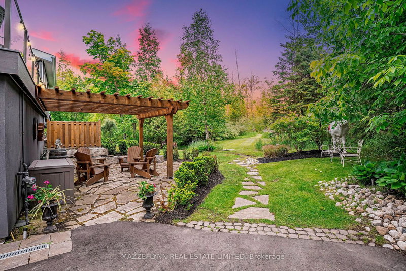 2814 Forks Of The Credit Rd, Caledon, L7K 2H5 | Image 2