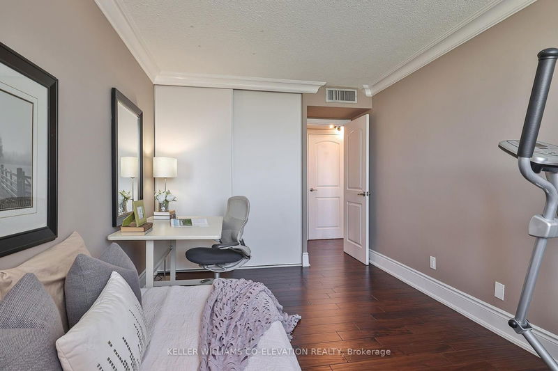  1219 - 1333 Bloor St  Mississauga, L4Y 3T6 | Image 24