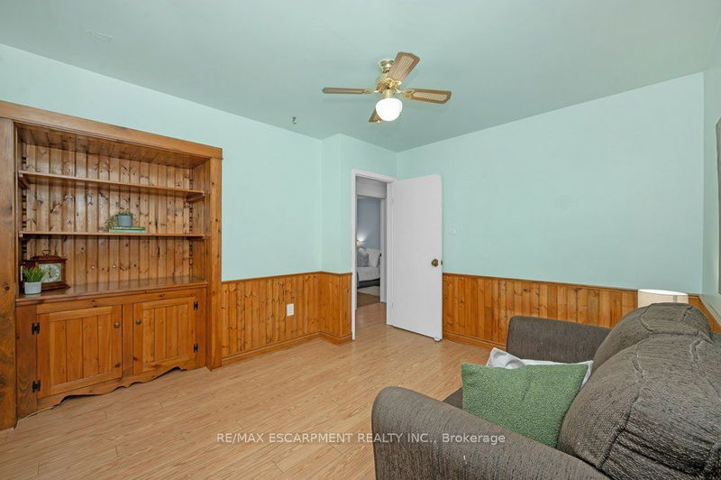 1041 Shepherds Dr  Burlington, L7T 3R4 | Image 14