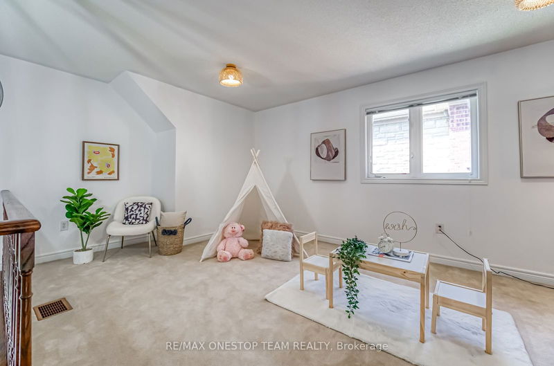 5499 Freshwater Dr  Mississauga, L5M 0K7 | Image 17