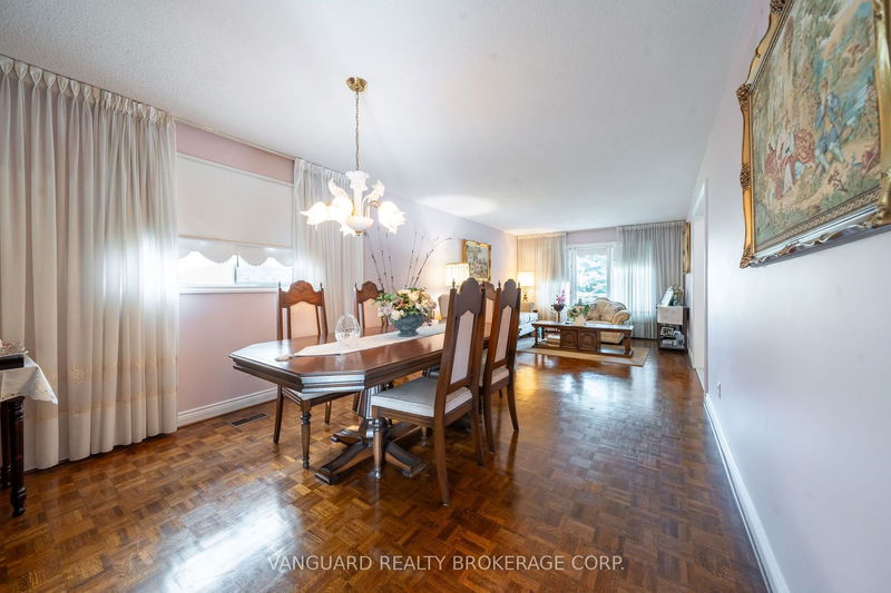 5 Norris Pl  Toronto, M9M 1K6 | Image 9