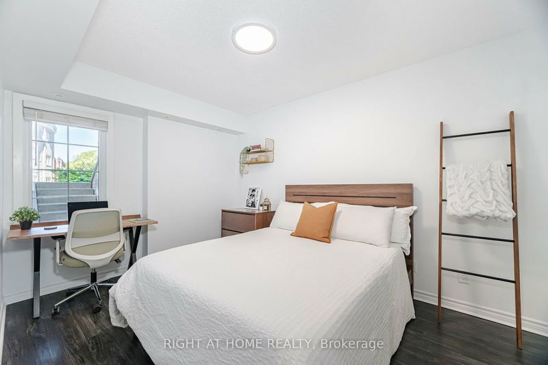  72 - 9 Windermere Ave  Toronto, M6S 5A4 | Image 18