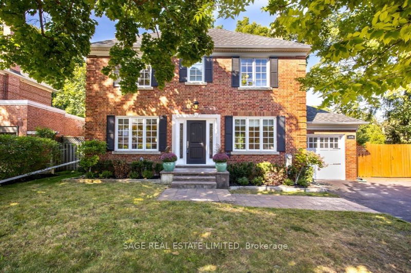 home for sale on 119 Burnhamthorpe Road
