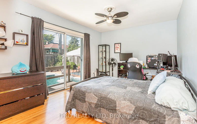 22 Argyle Cres  Brampton, L6T 1N1 | Image 22