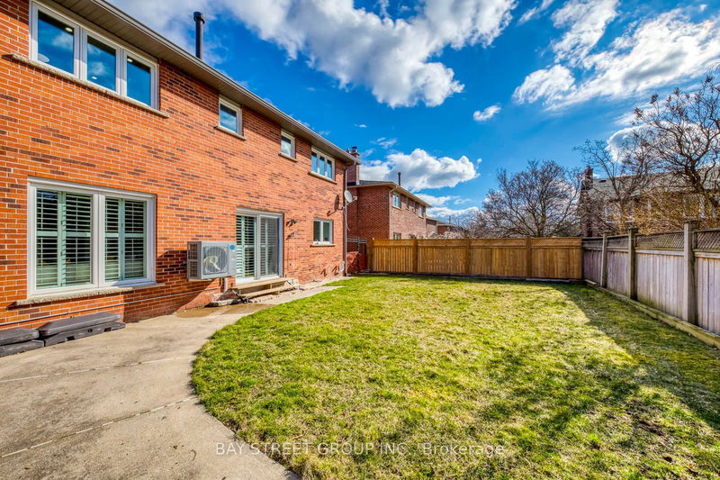 1152 Montrose Abbey Dr  Oakville, L6M 1E5 | Image 36