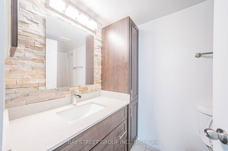  1810 - 330 Rathburn Rd W Mississauga, L5B 3Y1 | Image 23