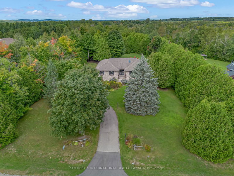 19 Mcconachie Cres  Caledon, L7K 0B9 | Image 1