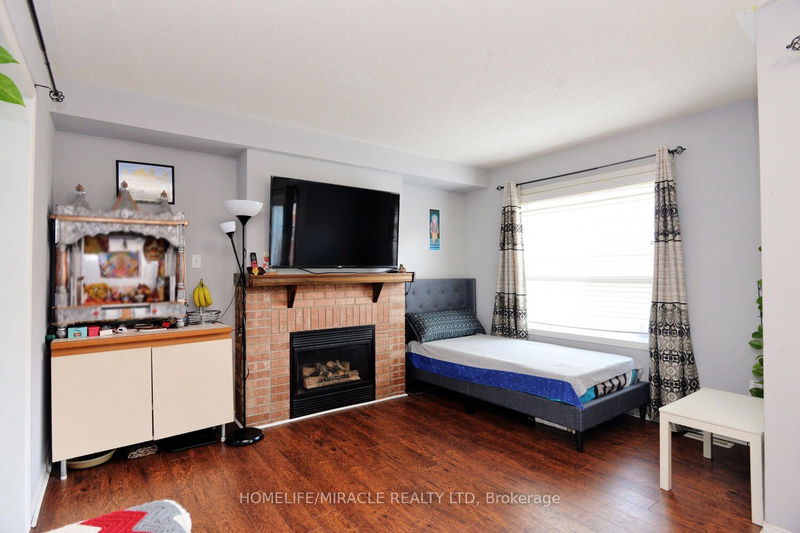 37 Prairie Rose Circ  Brampton, L6R 1R6 | Image 11