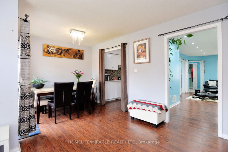 37 Prairie Rose Circ  Brampton, L6R 1R6 | Image 12