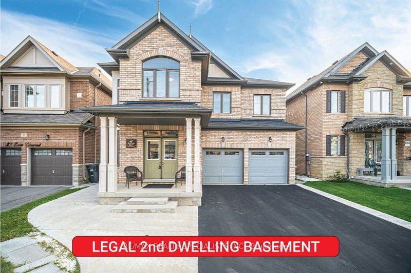 29 Ezra Cres  Brampton, L7A 5A6 | Image 1