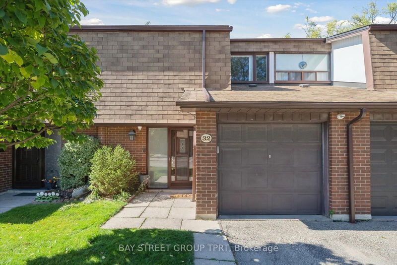  32 - 600 Silver Creek Blvd  Mississauga, L5A 2B4 | Image 2