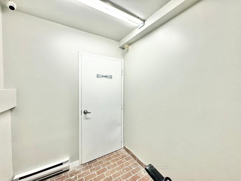 B102 - 238 Queen St S, Mississauga, L5M 1L5 | Image 3