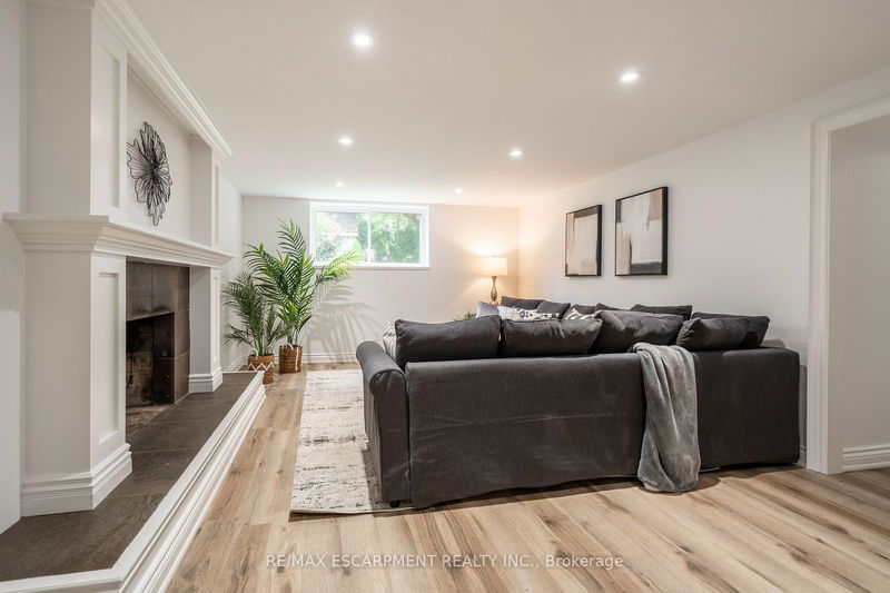 656 King Rd  Burlington, L7T 3K4 | Image 25