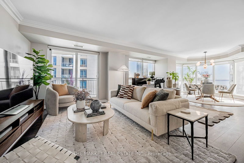 home for sale on 1502-2111 Lake Shore Boulevard W