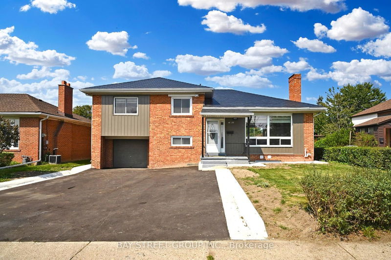 home for lease on Bsmt-4022 Bloor Street W