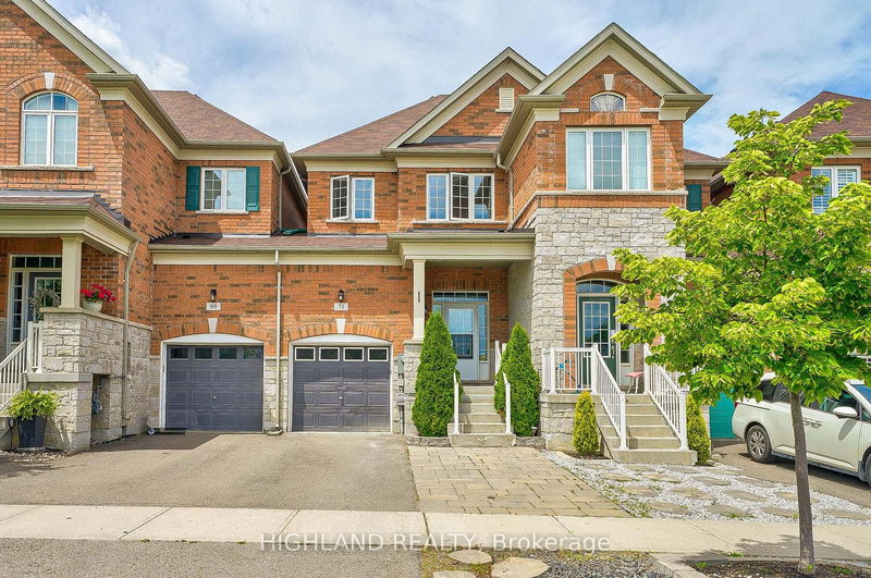 home for sale on 71 Ridgegate Crescent