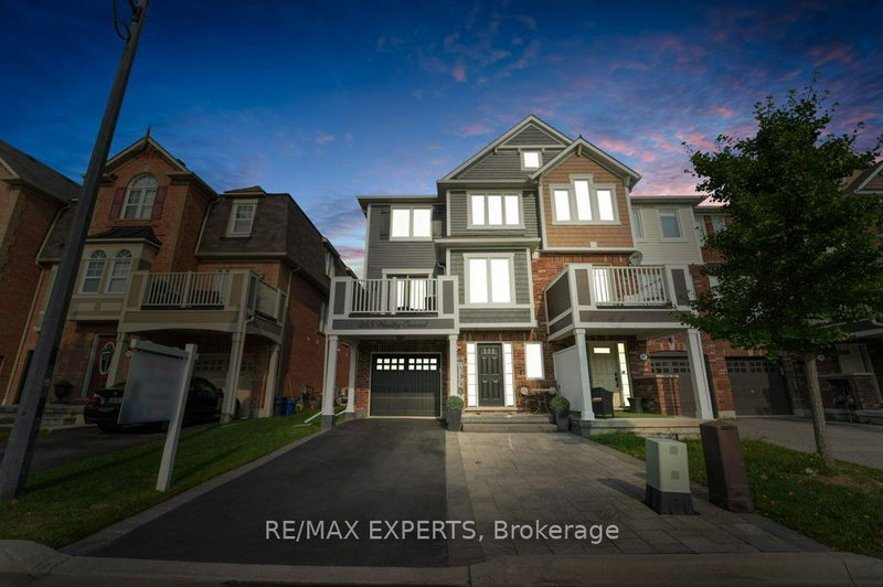 home for sale on 265 Woodley Crescent