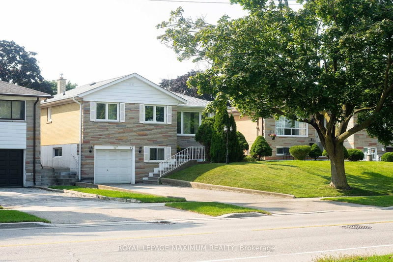 home for sale on 49 Westhumber Boulevard