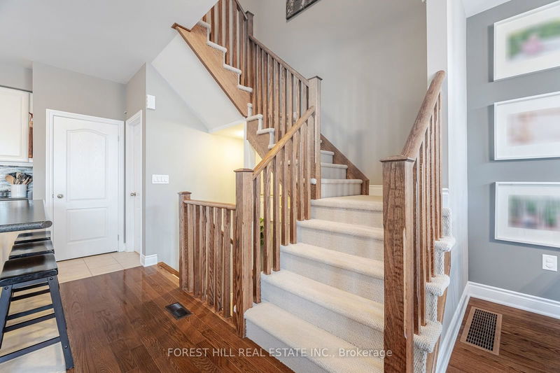 10 Birchfield Cres  Caledon, L7C 3P6 | Image 21