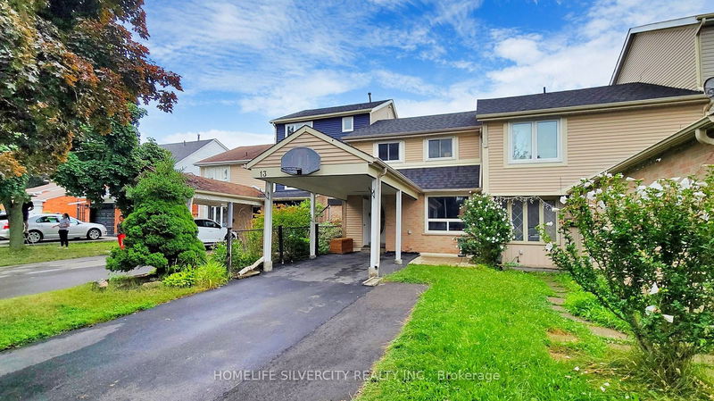 home for sale on 13 Courtleigh Square