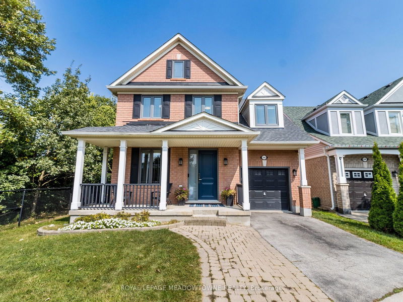 home for sale on 916 Mcduffe Crescent