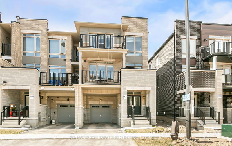 14 Arrowview Dr  Brampton, L7A 5H7 | Image 1