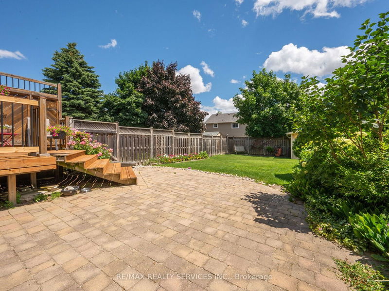 15 Garden Ave  Brampton, L6X 1M4 | Image 35