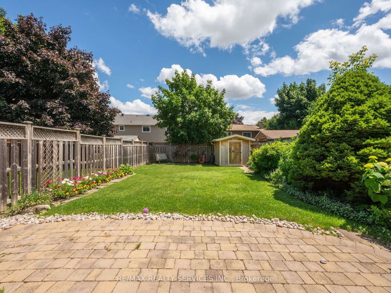 15 Garden Ave  Brampton, L6X 1M4 | Image 36