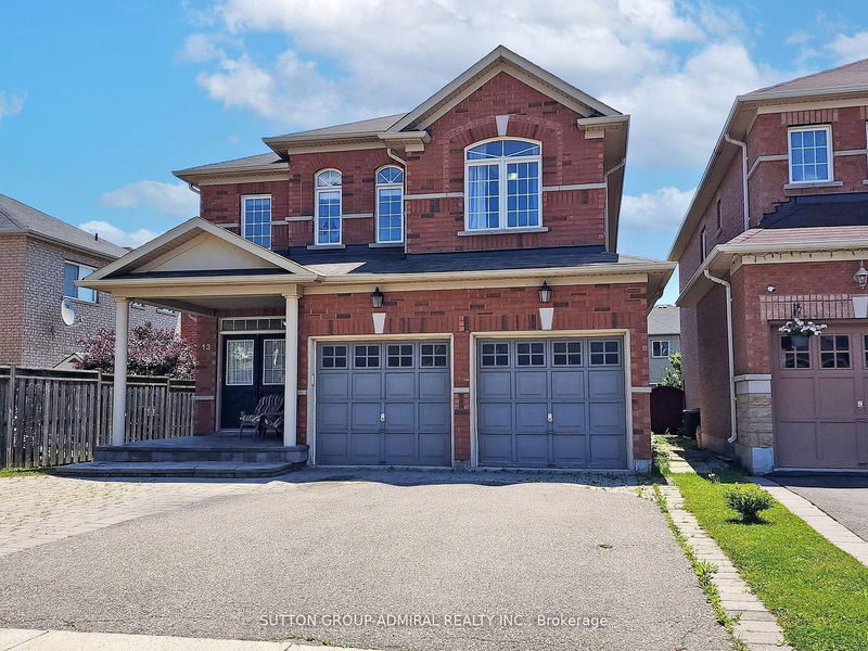 13 Fallgate Dr  Brampton, L6X 0R5 | Image 3