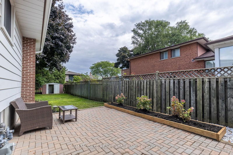 2211 Corsair Rd  Mississauga, L5A 2L7 | Image 34