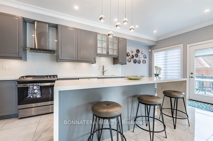 4991 Middlesex Gate  Mississauga, L5M 7P2 | Image 20