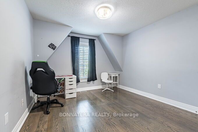 4991 Middlesex Gate  Mississauga, L5M 7P2 | Image 32