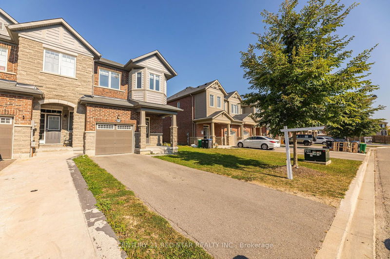 41 Phyllis Dr  Caledon, L7C 4E2 | Image 1