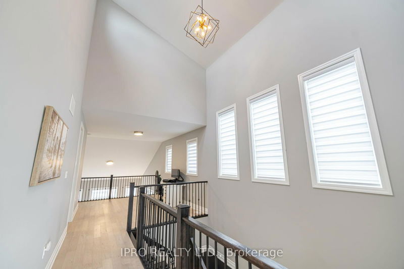 1507 Lakeport Cres  Oakville, L6H 3S1 | Image 22