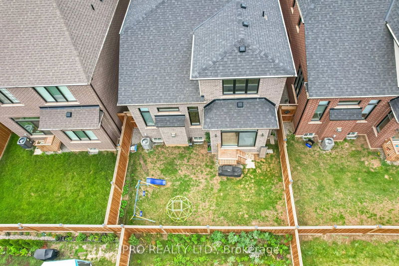 1507 Lakeport Cres  Oakville, L6H 3S1 | Image 38