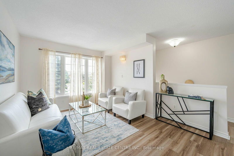  56 - 5030 Heatherleigh Ave  Mississauga, L5V 2G7 | Image 7