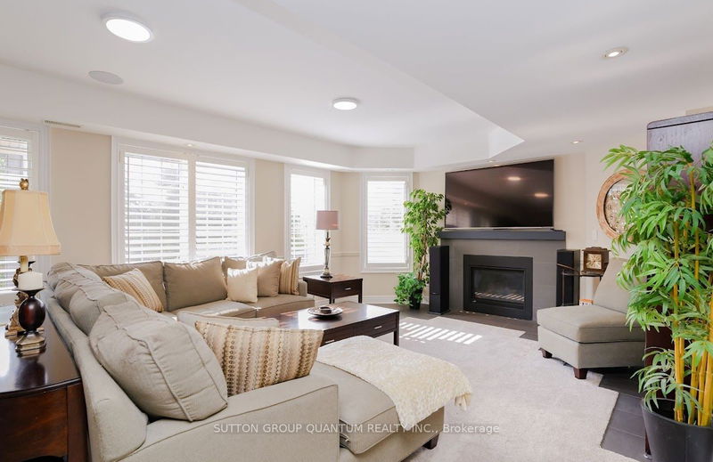 3106 Cardross Crt  Oakville, L6M 0A1 | Image 29